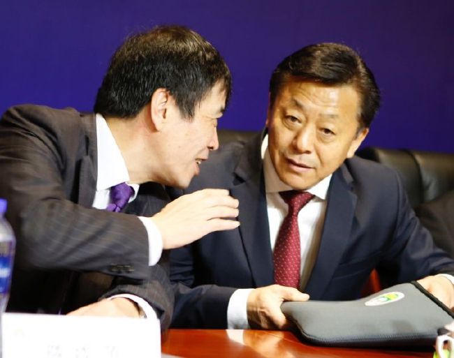 在远方的她